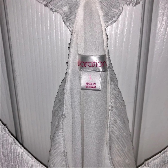 WHITE BLOUSE TANK TOP - Picture 6 of 7